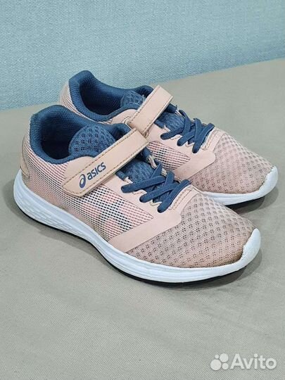 Кроссовки asics детские 30