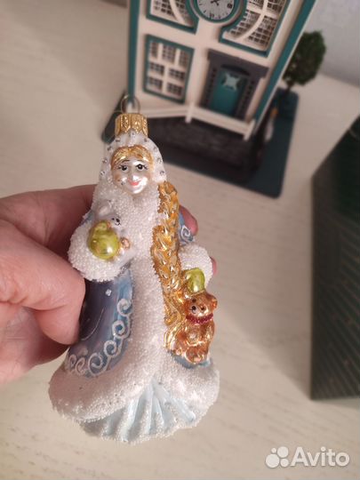Елочные игрушки irena