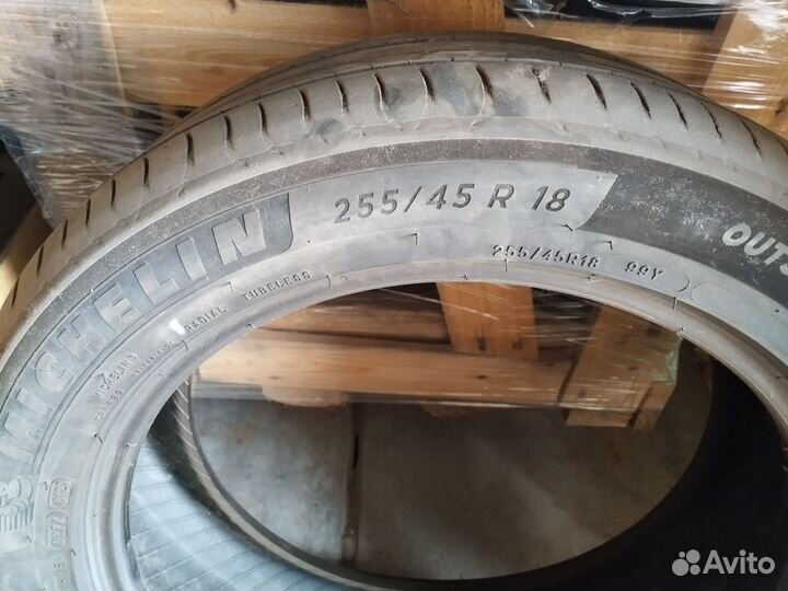 Michelin Primacy 4 255/45 R18 99Y