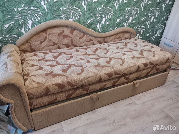Диван раскладной бу