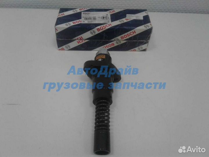 Топливная форсунка Deutz TCD 2013 г.в. 02113694