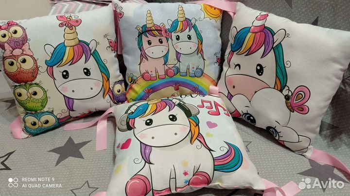 Комплект в детскую кроватку с бортиками