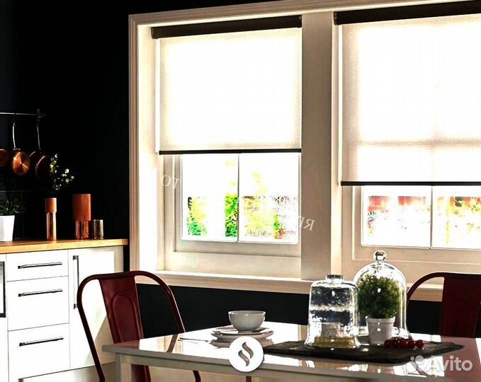 Рулонные шторы с Алисой / умные шторы