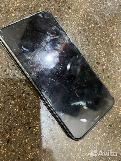 iPhone 11 Pro, 256 ГБ