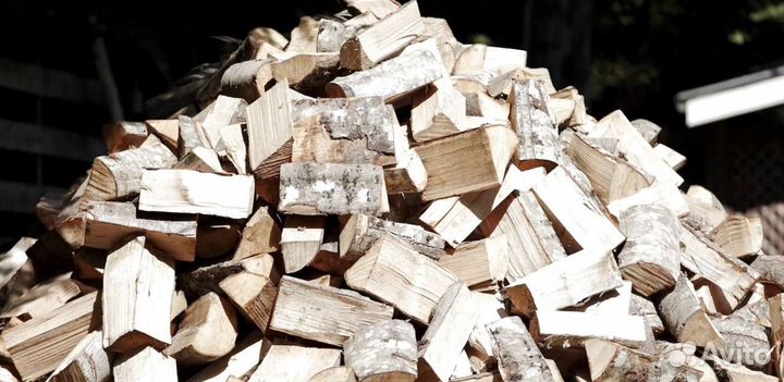 Нарубленные дрова
