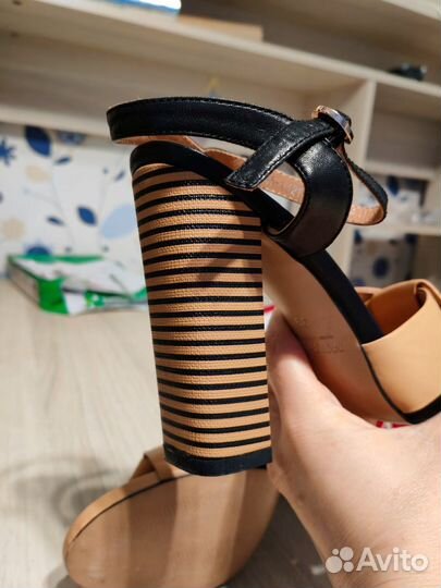 Туфли женские 39 размер