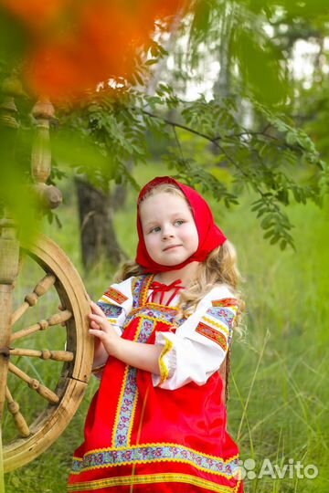 Русский народный костюм, сарафан