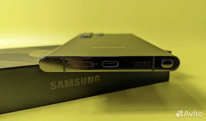 Samsung Galaxy S22 Ultra (Snapdragon 8 Gen1), 12/5