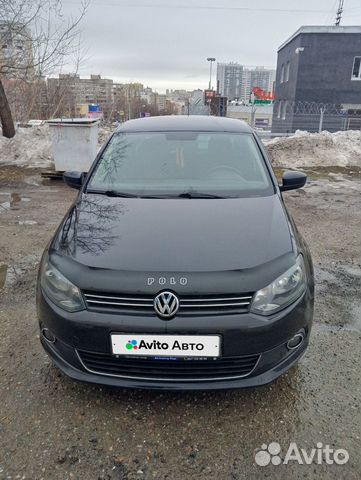 Volkswagen Polo 1.6 AT, 2014, 175 000 км с пробегом, цена 912000 руб.