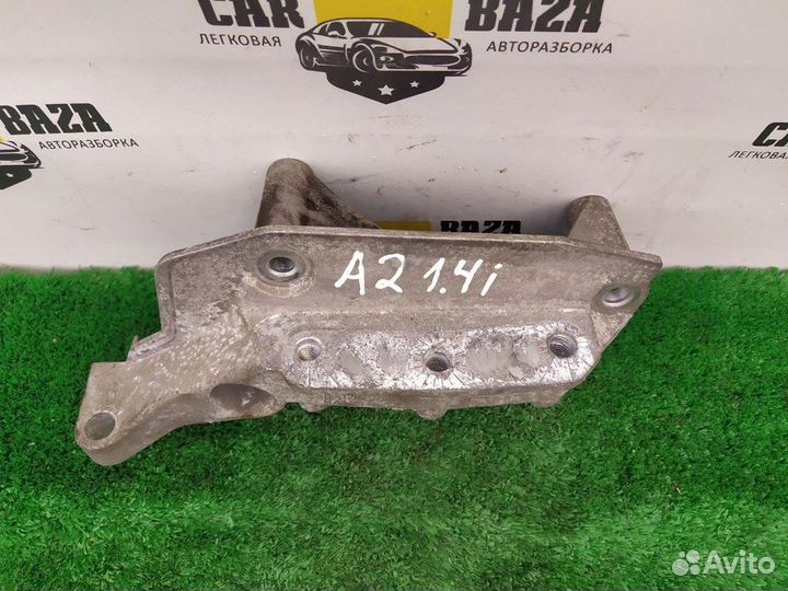 Кронштейн двигателя Audi A2