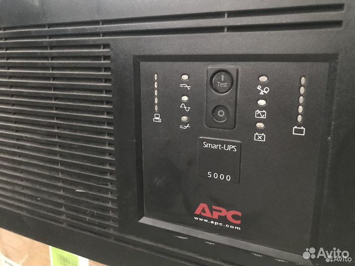 Интерактивный ибп APC Smart-UPS sua5000rmi5u