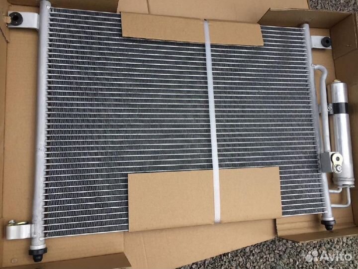 Радиатор кондиционера на все авто