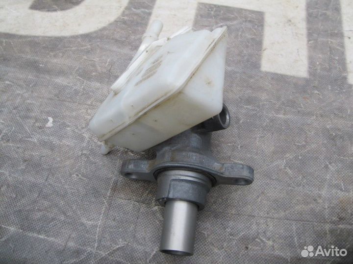 Форд Куга 2 Главный тормозной цилиндр