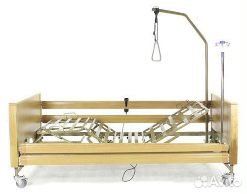 Медицинская кровать для лежачих больных