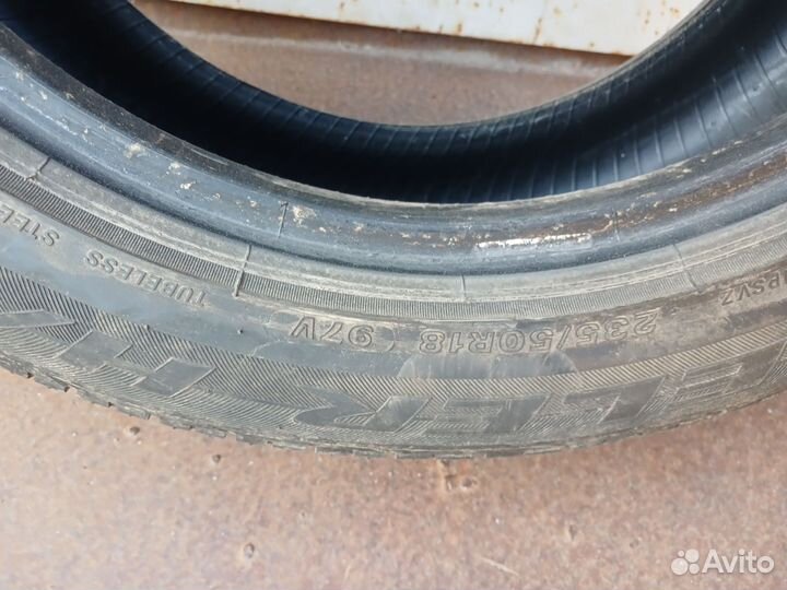 Bridgestone Dueler H/P Sport 235/50 R18