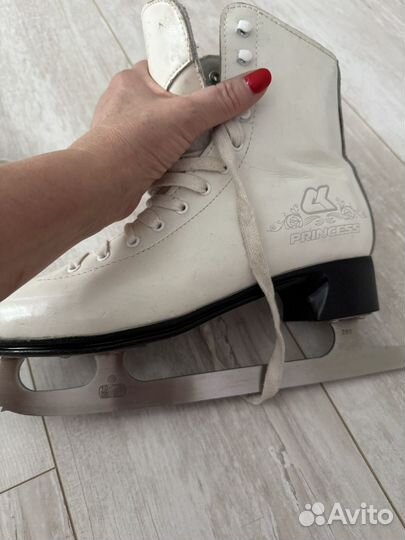 Коньки фигурные 41