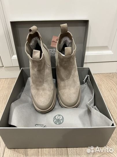 Зимняя обувь женская 37