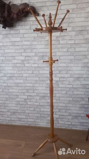 Вешалка напольная