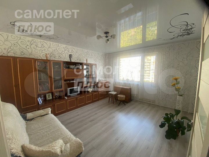 3-к. квартира, 68 м², 9/9 эт.