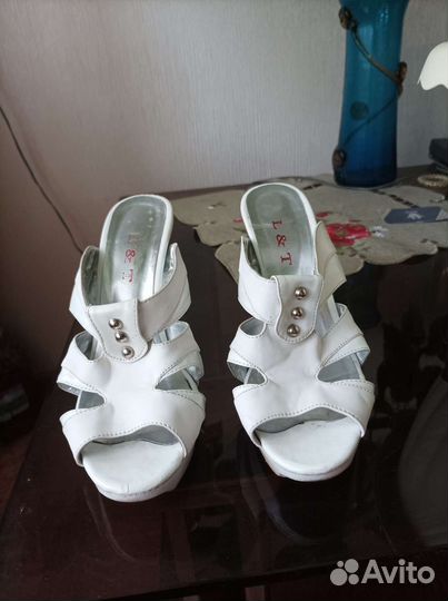 Босоножки женские 38 размер на высоком каблуке