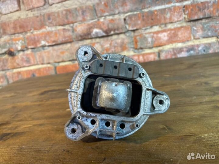 Подушка двигателя правая Bmw 5 F10 N55B30 2011