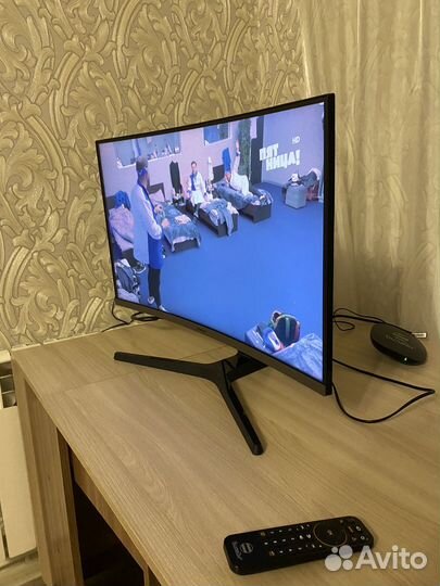 Монитор samsung 27 изогнутый