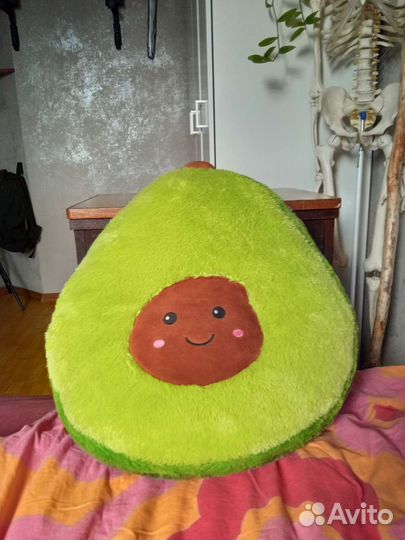Мягкая игрушка авокадо большое