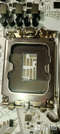 Материнская плата colorful LGA 1700 WiFi