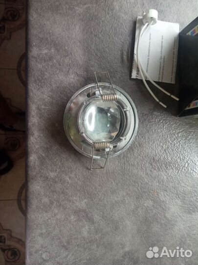 Светильник потолочный точечный