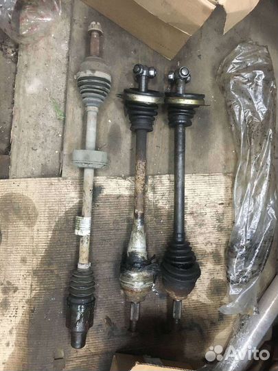 Привод Рено Логан. Левый и правый