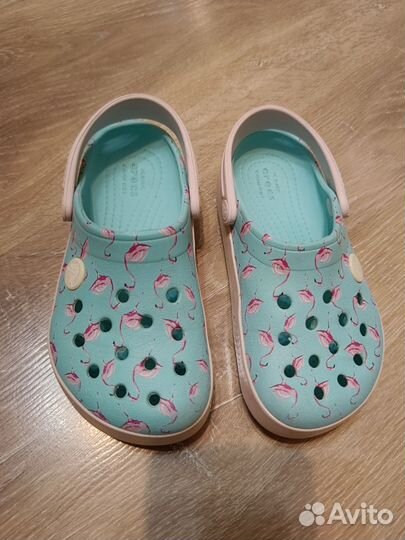 Сандалии Crocs C10 для девочки