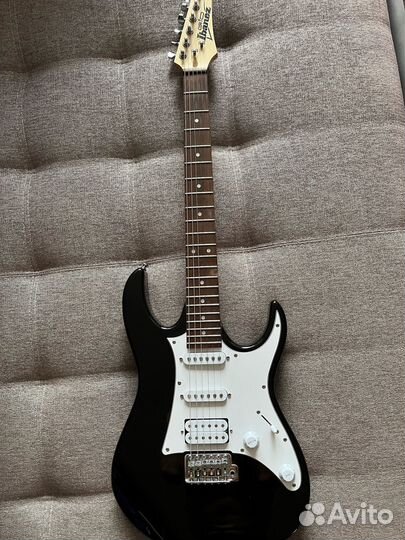 Электрогитара ibanez с комбиком