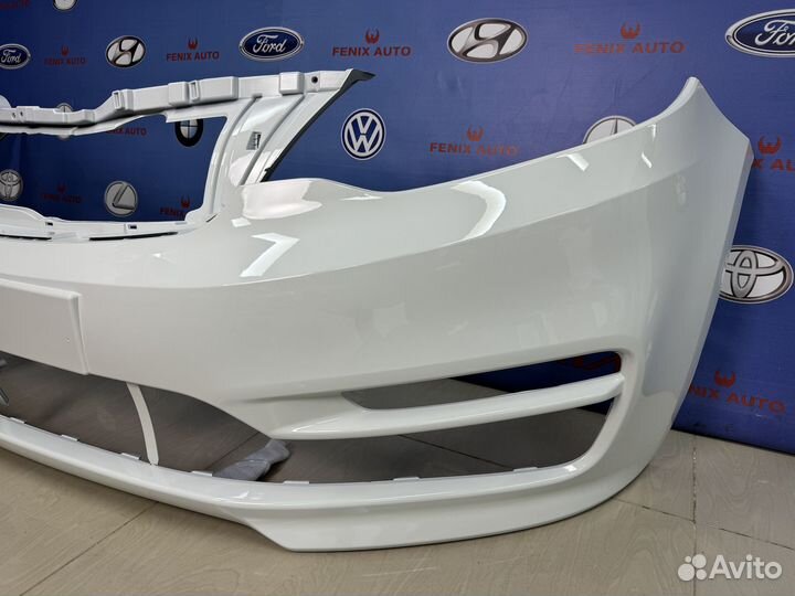 Бампер передний Kia Rio 3 с 15-17 г. цвет Белый