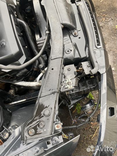 Передняя панель (телевизор) bmw 3 e 90 2.5