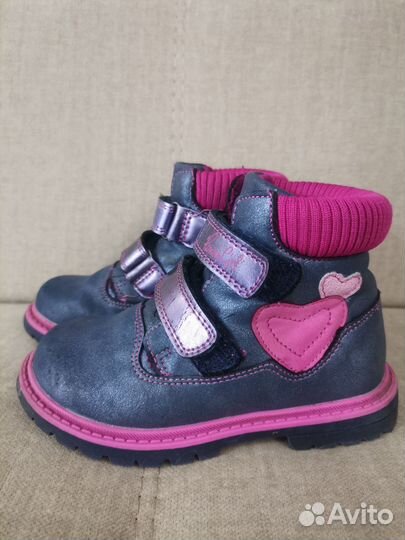 Ботинки демисезонные для девочки 26р