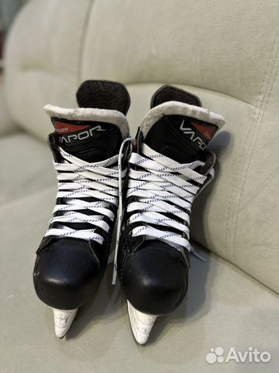 Хоккейные коньки bauer S21 Vapor X3,5 JR