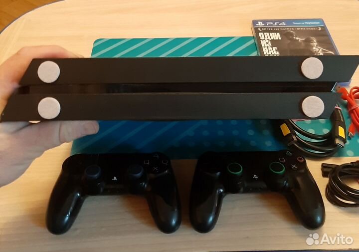 Игровая приставка 