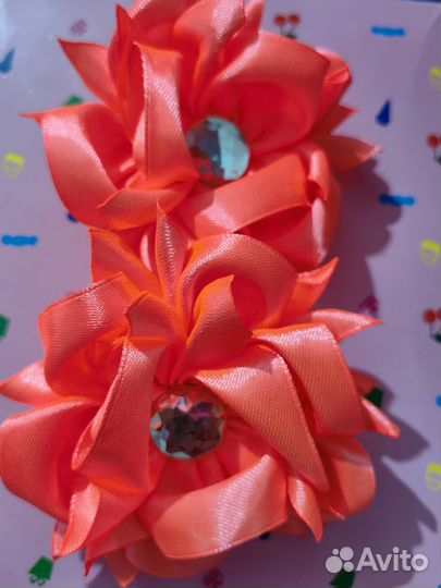 Резинки для девочки ручной работы