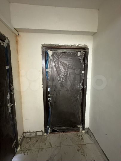 3-к. квартира, 93 м², 8/9 эт.