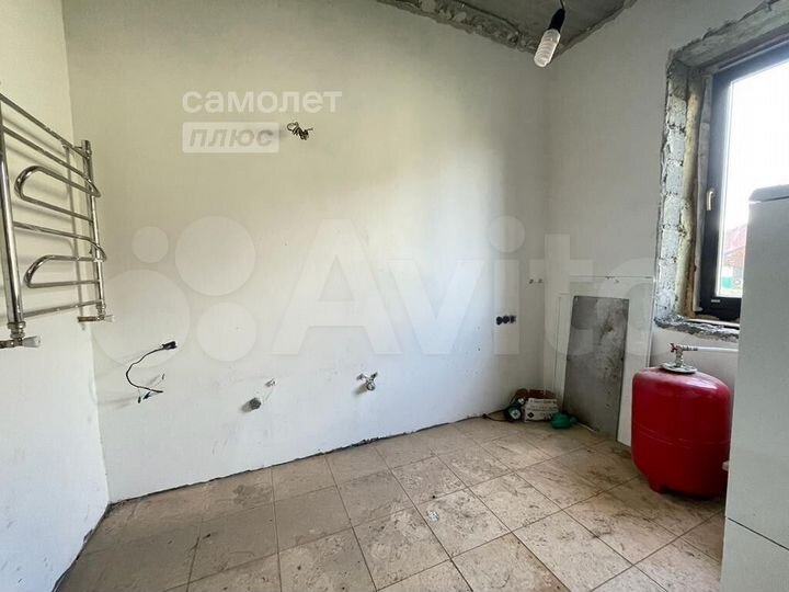 Дом 304,9 м² на участке 18,8 сот.