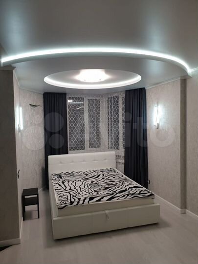 1-к. квартира, 42 м², 15/25 эт.