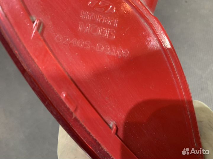 Фонарь заднего бампера левый Hyundai Tucson