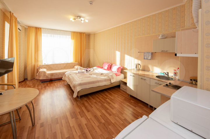 Квартира-студия, 42 м², 12/15 эт.