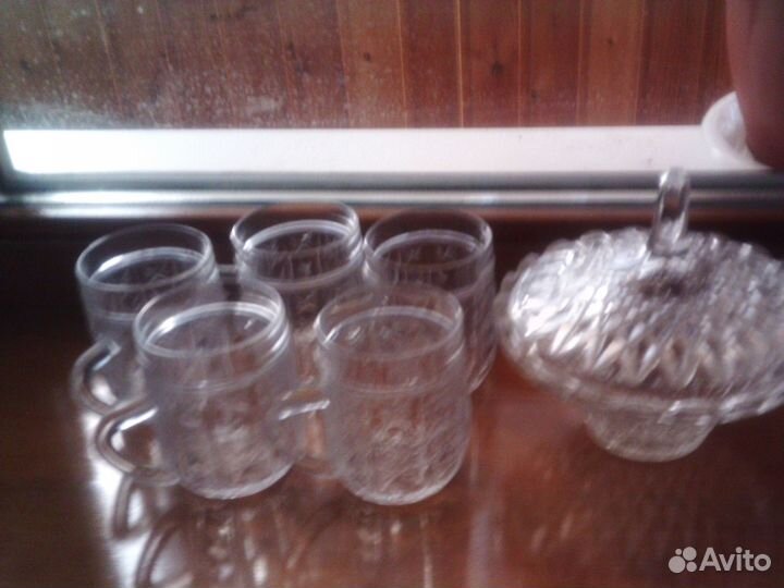 Хрустальные бокалы и хрустальная конфетница СССР