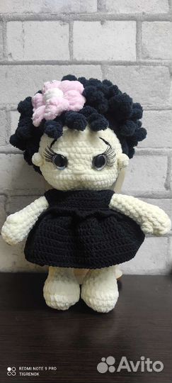 Кукла (плюшевая пряжа)
