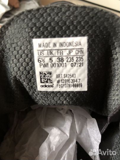 Кроссовки женские adidas