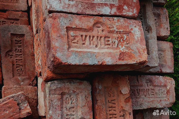 Пустотелый керамический кирпич