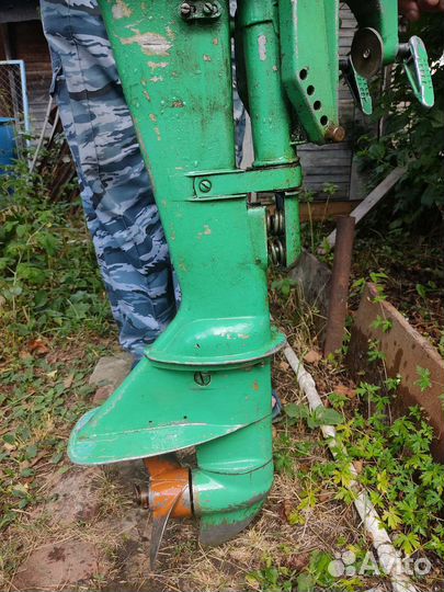 Лодочный мотор ветерок 8