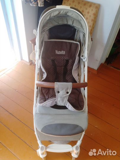 Прогулочная коляска