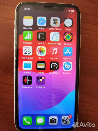 iPhone Xr, 64 ГБ